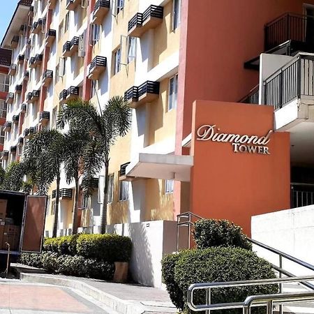 Lancris Residences 2 Bedroom Entire Apartment Near Airport With Pool Paranaque City Eksteriør bilde