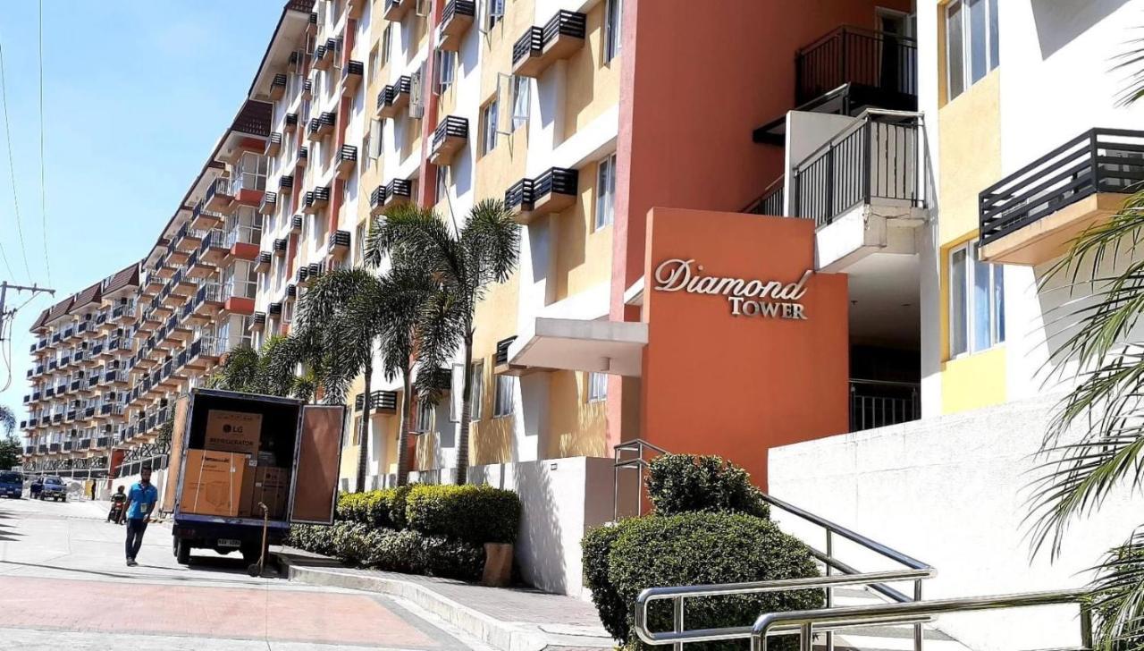 Lancris Residences 2 Bedroom Entire Apartment Near Airport With Pool Paranaque City Eksteriør bilde
