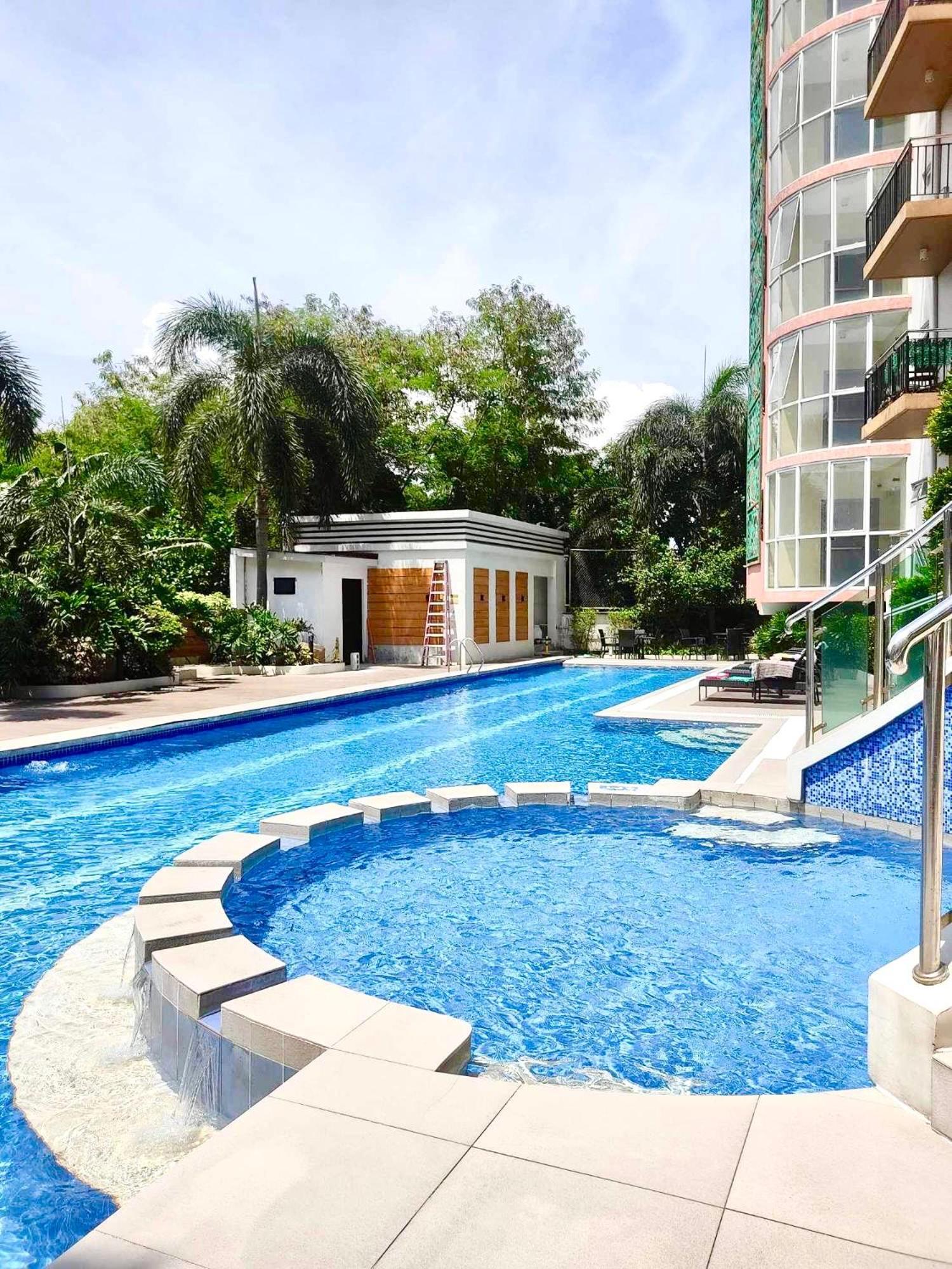 Lancris Residences 2 Bedroom Entire Apartment Near Airport With Pool Paranaque City Eksteriør bilde
